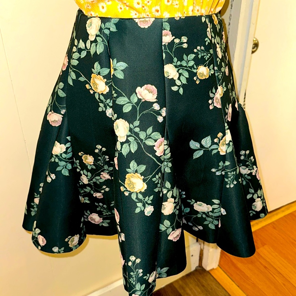 Lauren Conrad, like new, never worn floral pleated skirt.
